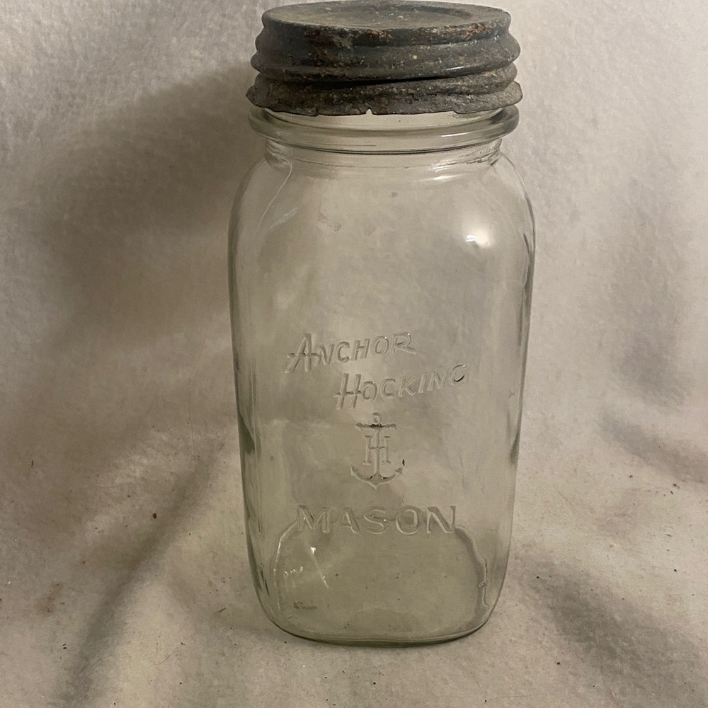 Anchor Hocking Glass Mason Jar with Rustic Lid